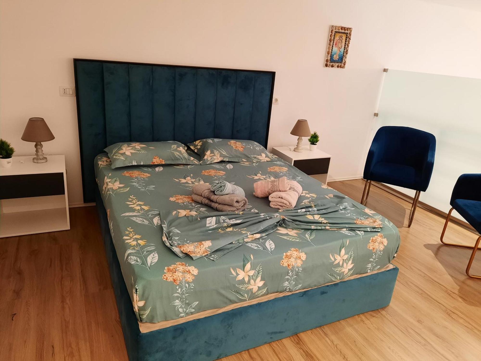 Apartament Me Qera Dublex Lungomare Vlorë Zimmer foto